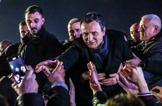 Νίκη του Άλμπιν Κούρτι στις βουλευτικές εκλογές στο Κόσοβο