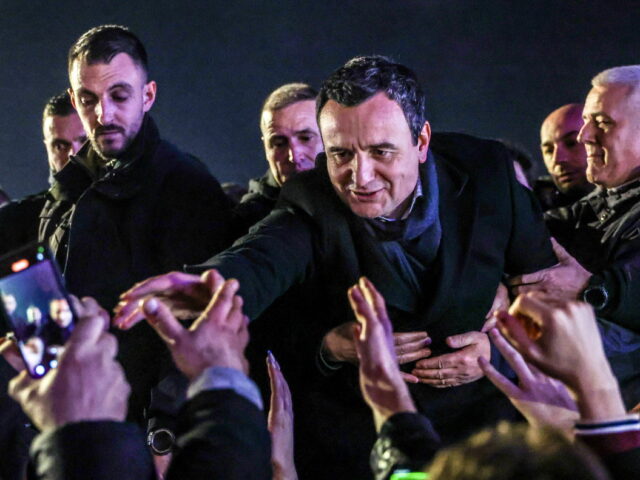 Νίκη του Άλμπιν Κούρτι στις βουλευτικές εκλογές στο Κόσοβο