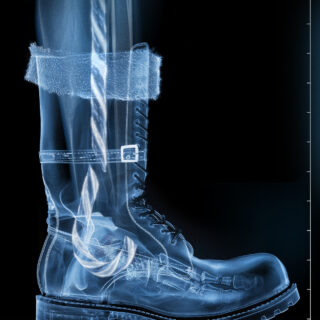 ΤΕΛΕΙΩΝΕΙ από τα Χριστούγεννα ο Αϊ-Βασίλης; Απαρηγόρητα όλα τα καλικαντζαράκια!