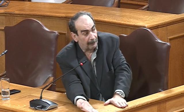 Εξεταστική για ΟΠΕΚΕΠΕ: «Δικαίωμα σιωπής» και επιλεκτικές απαντήσεις από τον Ξυλούρη