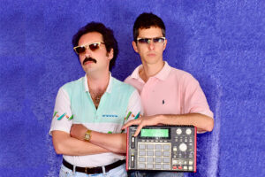 Οι Mind Enterprises υπόσχονται την πιο ερωτική Κυριακή του Δεκέμβρη