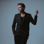 Ο Γιώργος Παπαγεωργίου και οι Polkar γιορτάζουν τα Χριστούγεννα στον Σταυρό του Νότου