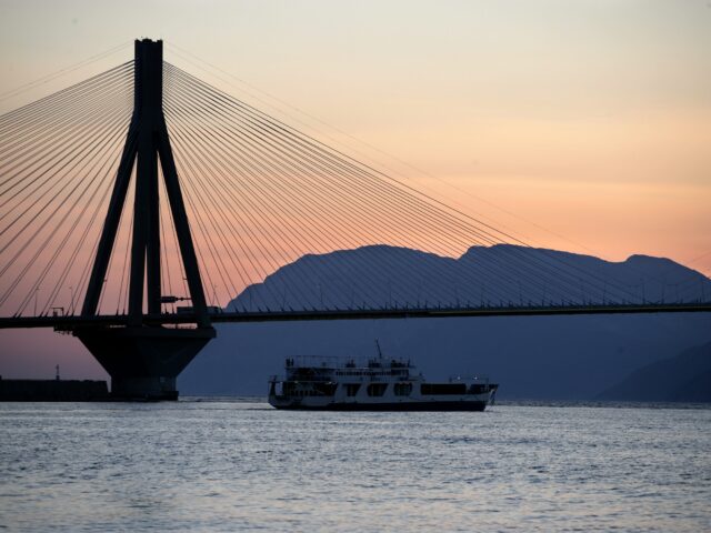 Πάτρα: Έκτακτες κυκλοφοριακές ρυθμίσεις στη γέφυρα Ρίου–Αντιρρίου