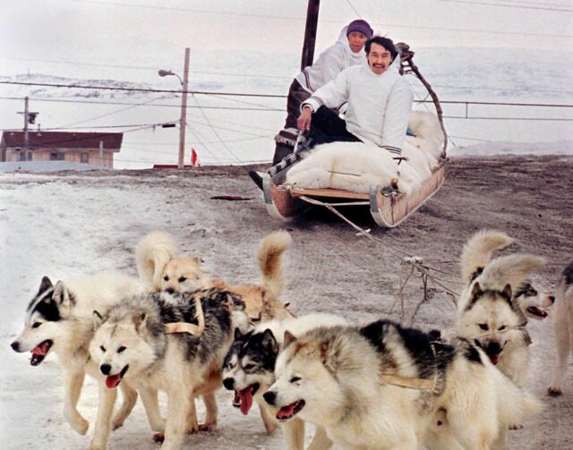 Για τους Ινουίτ, η γη της Αρκτικής δεν ανήκει σε κανέναν
