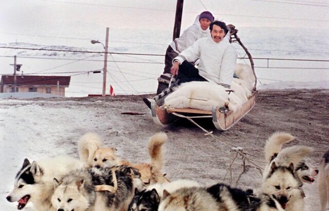 Για τους Ινουίτ, η γη της Αρκτικής δεν ανήκει σε κανέναν