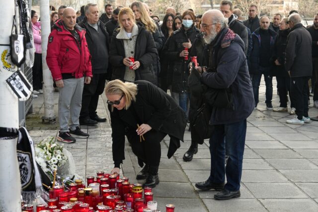 Βουβός θρήνος στην Τούμπα για τους επτά οπαδούς του ΠΑΟΚ