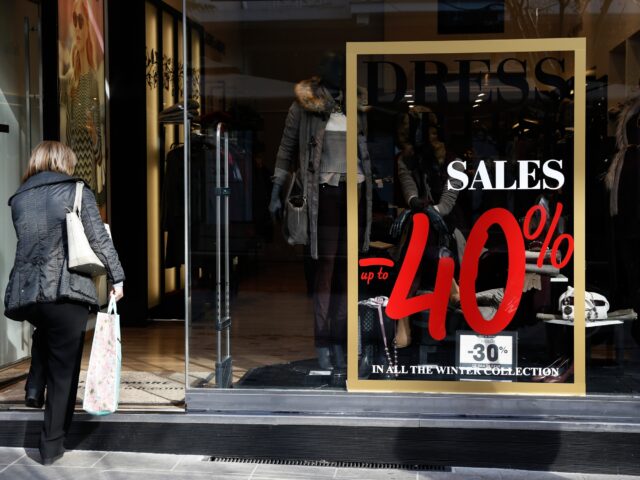 Αντίστροφη μέτρηση για τις χειμερινές εκπτώσεις