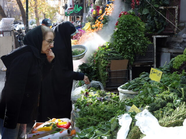 Ιράν: Τουλάχιστον έξι νεκροί στις διαδηλώσεις κατά της ακρίβειας