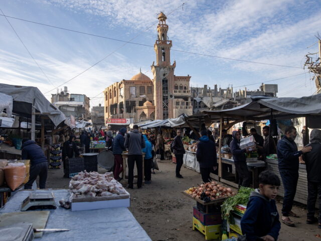 Το Ισραήλ απαγορεύει τη λειτουργία ανθρωπιστικών οργανώσεων στη Γάζα