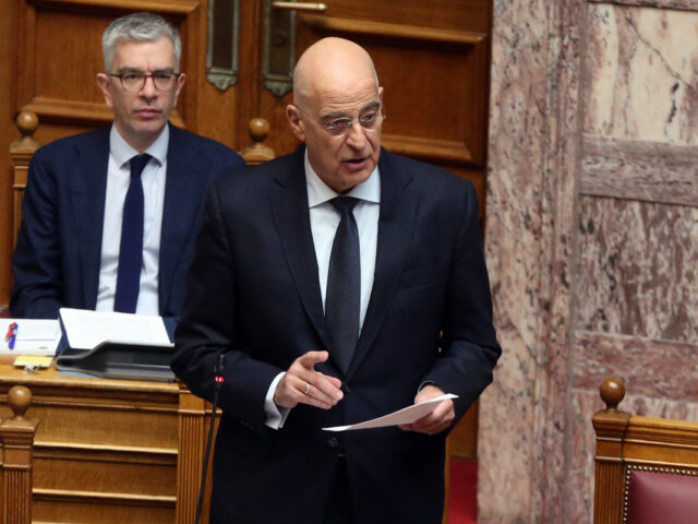 Νίκος Δένδιας: «Εθνική ευθύνη η εκλογίκευση στις Ένοπλες Δυνάμεις»