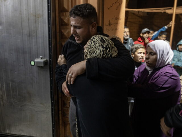 Γάζα: 13 νεκροί, ανάμεσά τους πέντε παιδιά, σε ισραηλινά πλήγματα