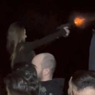 Έρευνα της ΕΛΑΣ για γυναίκα αστυνομικό που πυροβολεί σε γλέντι