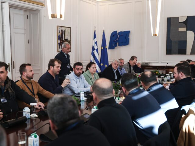 Νέα σύσκεψη κυβέρνησης – αγροτών σήμερα