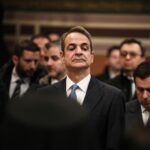 Εισβολή ΗΠΑ στη Βενεζουέλα: Σφοδρές αντιδράσεις της αντιπολίτευσης για τη στάση της ελληνικής κυβέρνησης