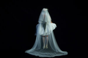 “Katadiki”: Νέο Single και music video από τη VASSIŁINA