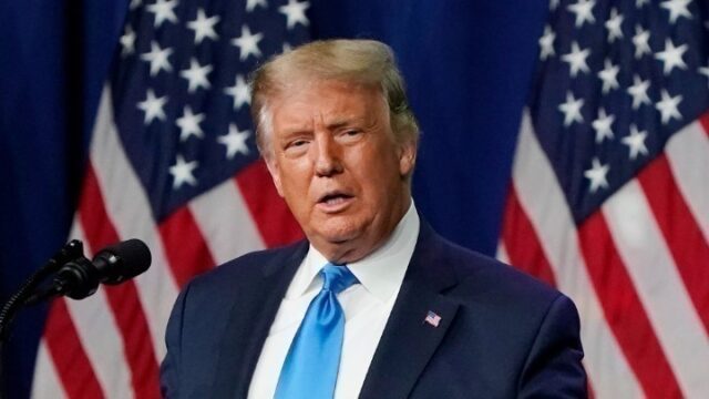 Ο Τραμπ λυπάται για την “τραγωδία” στη Μινεάπολη, αλλά επιρρίπτει την ευθύνη στους Δημοκρατικούς