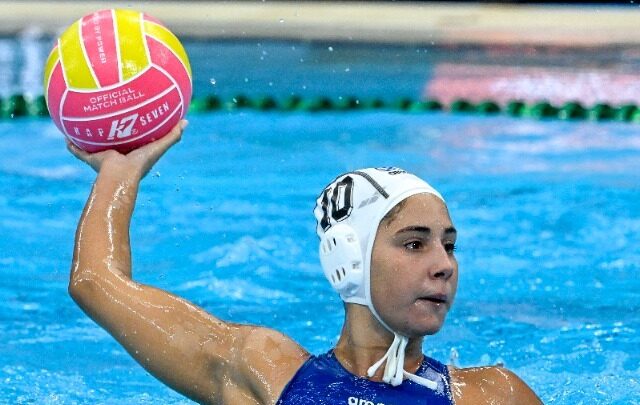 Εντυπωσιακή η εθνική, νίκησε 15-10 την Ιταλία και πέρασε στα ημιτελικά