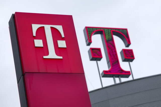 Η TELEKOM γίνεται ο πρώτος πολυεθνικός τηλεπικοινωνιακός όμιλος που επιτυγχάνει κλιματική ουδετερότητα σε όλες τις δραστηριότητές του