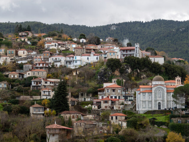 H Βαμβακού ντύνεται αποκριάτικα και σε περιμένει