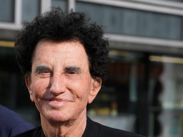 Σκάνδαλο Έπστιν: Αυξάνονται οι πιέσεις για την παραίτηση του Τζακ Λανγκ