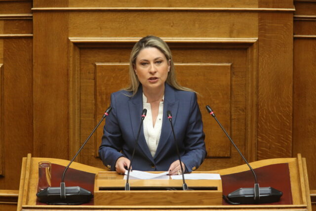 Τα μαζεύει η Αλεξοπούλου για το «τζάμπα πέθανε»