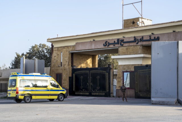 Γάζα: Άνοιξε και από τις δύο πλευρές το πέρασμα της Ράφα