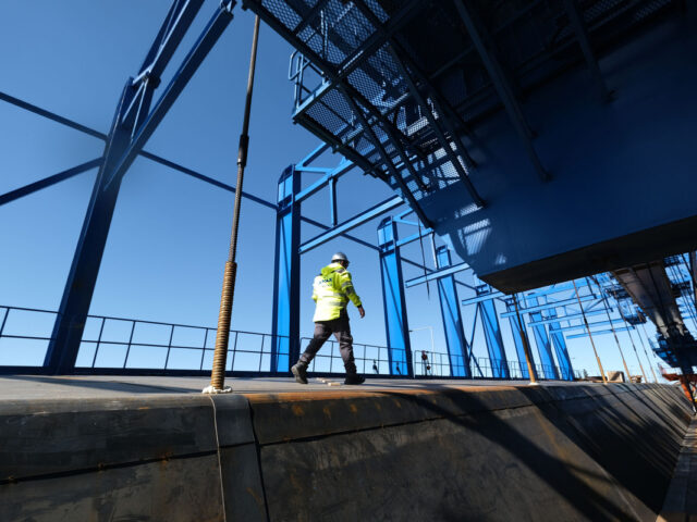 FlyOver: Πιθανή η παράδοση του έργου ακόμη και νωρίτερα