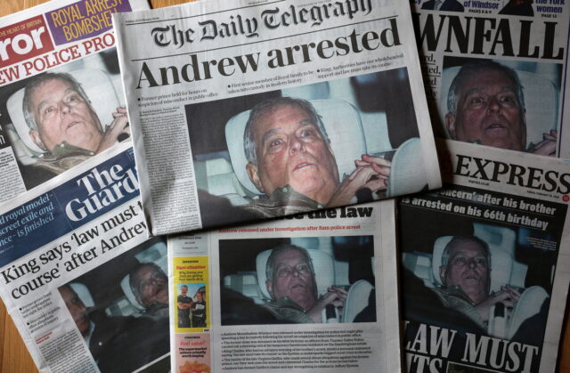 Αντριου Μάουντμπάτεν-Γουίνδσορ: Η φωτογραφία της «Πτώσης»