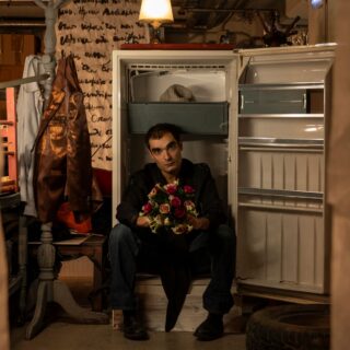 Τη νύχτα που όλοι έβλεπαν Eurovision, εγώ είδα το Smalltown Boy στο θέατρο