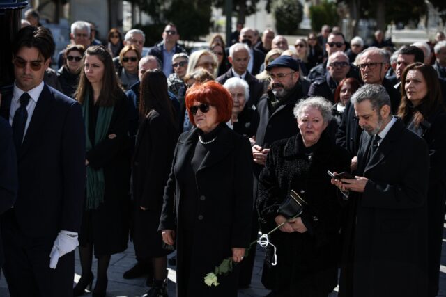 Ύστατο χαίρε στην Άννα Ψαρούδα Μπενάκη