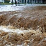 Λάρισα: Σοβαρά προβλήματα από την κακοκαιρία στα παράλια του νομού