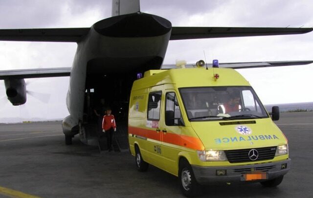 Αεροδιακομιδή για τη μεταφορά έξι παιδιών μεταναστών από το Χίο στην Αθήνα