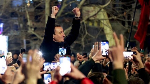 Εξελέγη κυβέρνηση του Κοσόβου με πρωθυπουργό τον Άλμπιν Κούρτι