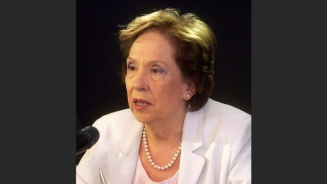 Απεβίωσε η Άννα Ψαρούδα – Μπενάκη