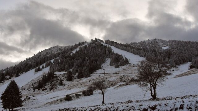 Αίσιο τέλος στην περιπέτεια των δύο ορειβατών στον Παρνασσό