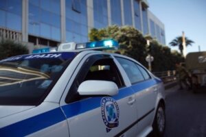 Κολωνός: Έγκυος εντοπίστηκε νεκρή στο σπίτι της. Προσήχθη ο σύντροφός της