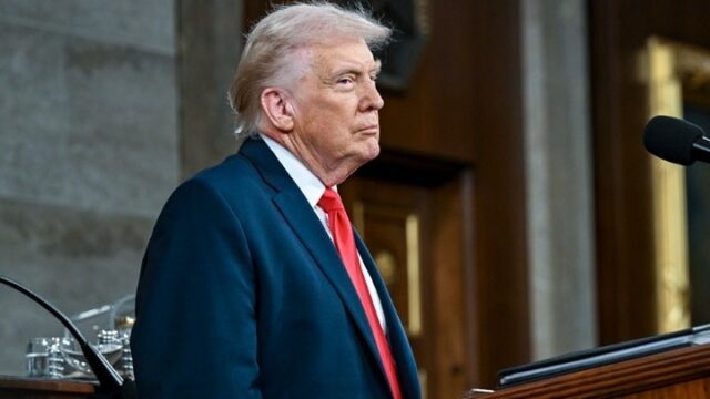 Ο Τραμπ πιστεύει ότι οι πληροφορίες για τον θάνατο του ανώτατου ηγέτη του Ιράν είναι σωστές