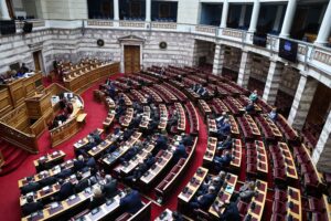 Βουλή: Υπερψηφίστηκε στην αρμόδια Επιτροπή η ενεργειακή σύμβαση Ελλάδος-Chevron