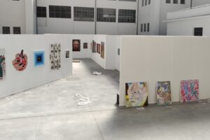 Πίσω από τη βιτρίνα: γυναίκες της δουλειάς και της ζωής