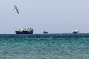 Δύο δεξαμενόπλοια πέρασαν από το Ορμούζ και κατευθύνονται σε ινδικά λιμάνια