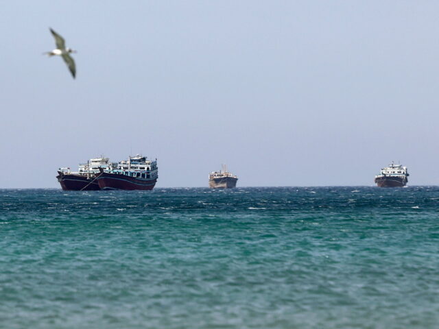 Δύο δεξαμενόπλοια πέρασαν από το Ορμούζ και κατευθύνονται σε ινδικά λιμάνια