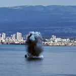 Στενά Ορμούζ: Κλιμάκωση απειλών και πάγωμα ναυτιλιακής κίνησης