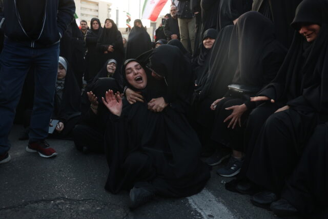 Ιράν: Στους 165 οι νεκροί από το πλήγμα σε δημοτικό σχολείο θηλέων