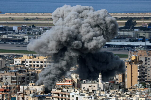 Το Ισραήλ ετοιμάζεται για χερσαία επίθεση στον Λίβανο