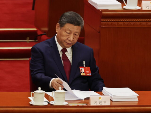 Η Κίνα «παγώνει» τις εξαγωγές πετρελαίου