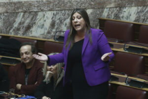 Βουλή: Κόντρα ανάμεσα σε Κωνσταντοπούλου και Παπασταύρου για τον επαναπατρισμό της Σοφίας Μητσοτάκη