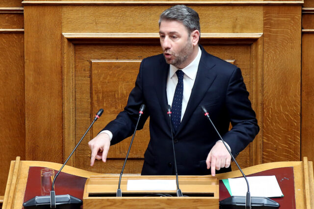 Ανδρουλάκης για Chevron: Υπερψηφίζουμε, αλλά καταψηφίζουμε το επίμαχο άρθρο 30