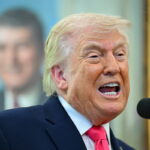 Ο Τραμπ λέει πως το Ιράν θέλει διαπραγμάτευση, διαψεύδει η Τεχεράνη