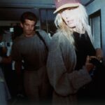 Η Ντάριλ Χάνα με άρθρο της στους New York Times κατακεραυνώνει τη νέα σειρά για τον JFK Jr