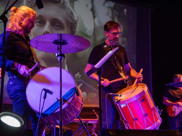 Εσείς γνωρίζετε τι είναι το rudimental drumming;